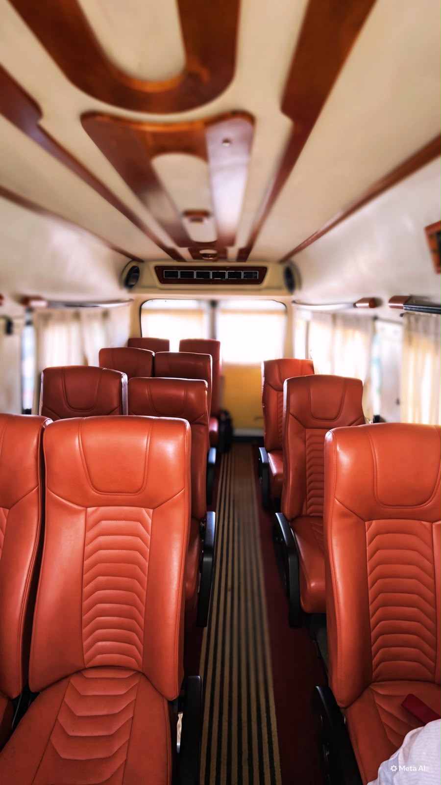 Premium Traveller 8/10/12 Seat